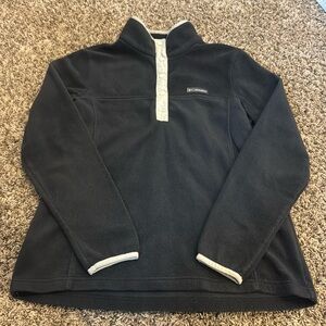 Women’s columbia pullover. Size large *